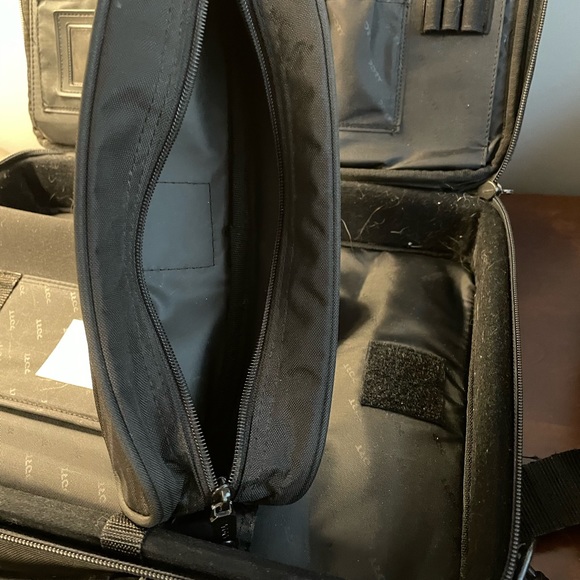 Laptop carry case - Picture 9 of 16